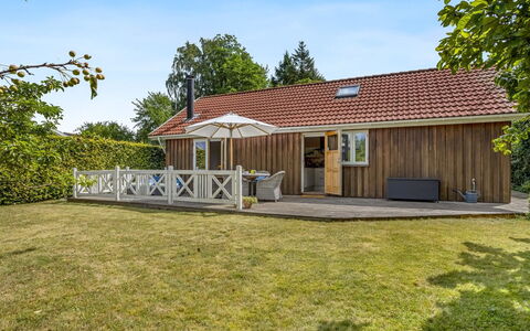 Elviira - 200M from the Sea: Domicile, Chalet, Porche, Siding, Ferme, Structure En Plein Air