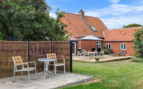 Alisa - 2.5Km from the Sea: Herbe, Prairie, Lot Terre, Chalet, Zone Rurale, Prairie, Batiments Jardin, Jardin, Cabanon