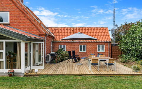 Alisa - 2.5Km from the Sea: Herbe, Prairie, Lot Terre, Chalet, Zone Rurale, Prairie, Batiments Jardin, Jardin, Cabanon