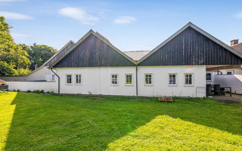Ødmar - 4Km to the Fjord: Maison, Domicile, Toit, Zone Résidentielle, Chalet, Biens, Ferme, Pelouse, Aménagement Paysager, Siding