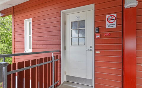 Levin Lumi: Voie Navigable, Banque, Cours D'Eau, Lac, Chalet, Forêt, Canal, Réservoir, Cabane En Rondins