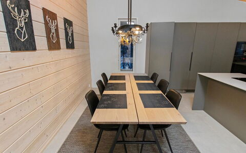 Kuurapirtti: Design Intérieur, Meubles, Canapé, Sol, Sol, Pièce, Plafond, Salon, Appartement