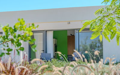 Logement:&nbsp;Suites Sunny Hill 202.6