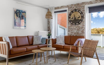 Steffan - 2.3Km from the Sea