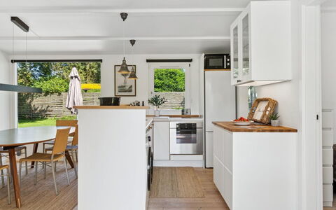 Guthfrith - 1.4Km from the Sea: Meubles, Sol, Cuisine, Comptoir, Design Intérieur, Sol, Bois, Cabinetry, Appareil De Cuisine, Plafond