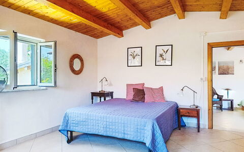 Casa Paolina: Meubles, Design Intérieur, Sol, Lit, Sol, Bois, Chambre, Plafond, Pièce, Domicile