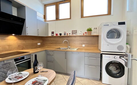 Feingeist: Appareil De Cuisine, Machine À Laver, Principaux Appliance, Cuisine, Sol, Comptoir, Design Intérieur, Meubles, Cabinetry, Bois