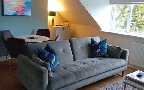 Harrogate 608: Sol, Meubles, Design Intérieur, Sol, Salon, Canapé, Confort, Tache De Bois