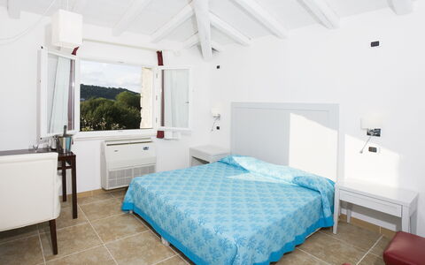 Villa Asparago: Meubles, Domicile, Chambre, Appartement, Lit, Literie, Hôtel, Recours, Cadre De Lit, Chaise