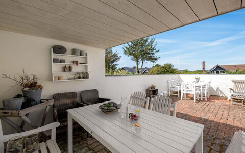Reinhard - from the Sea: Chalet, Arrière-Cour, Cour, Batiments Jardin, Cabanon, Siding, Mobilier De Jardin, Cabane En Rondins, Structure En Plein Air, Cabane