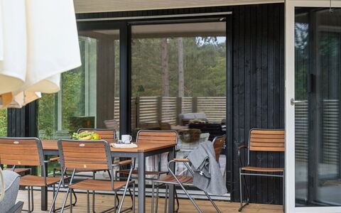 Aggi - 850M from the Sea: Chalet, Arrière-Cour, Cour, Batiments Jardin, Cabanon, Siding, Mobilier De Jardin, Cabane En Rondins, Structure En Plein Air, Cabane