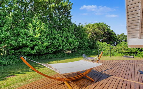 Erle - 830M from the Sea: Bois, Mobilier De Jardin, Dur, Ombre, Parquet, Tache De Bois, Eco Hôtel, Jardin, Planche, Matériau Naturel