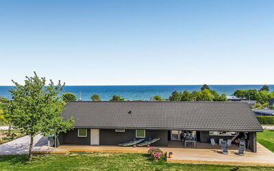 Siljan - 400M from the Sea