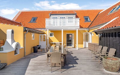 Albine - 150M from the Sea