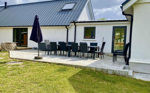 Wolter - 1.7Km from the Sea: Toit, Domicile, Chalet, Siding, Biens, Ferme, Ombre, Porche, Pelouse, Jardin