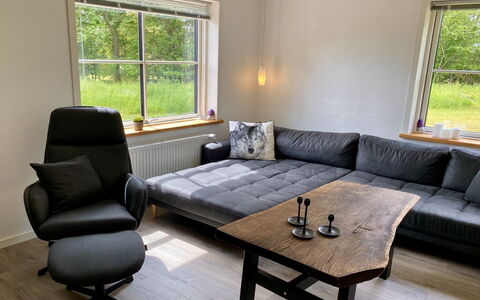 Wolter - 1.7Km from the Sea: Meubles, Sol, Sol, Bois, Parquet, Design Intérieur, Domicile, Canapé, Salon, Pièce