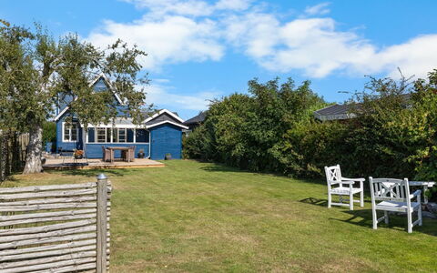 Gorica - 150M from the Sea: Herbe, Prairie, Lot Terre, Chalet, Zone Rurale, Prairie, Batiments Jardin, Jardin, Cabanon