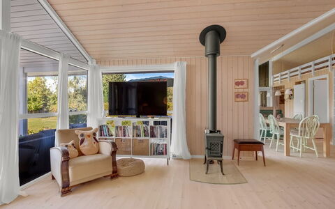 Arisa - 300M from the Sea: Appartement, Condominium, Biens, Balcon, Villa, Hôtel