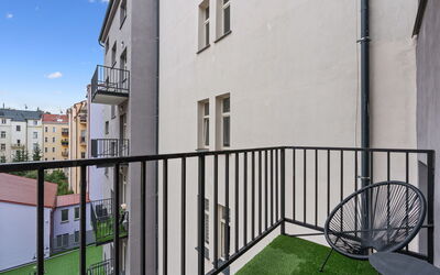 Logement:&nbsp;Carlsbad Suites 100.3