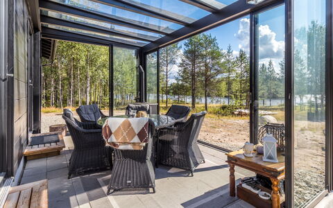 Villa Usva: Ombre, Plate-Forme, Eco Hôtel, Structure En Plein Air, Batiments Jardin, Daylighting, Pergola, Faisceau, Porche, Aluminium