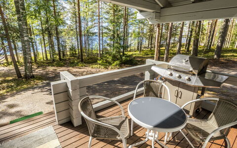 Riihiranta: Bois, Meubles, Sol, Sol, Chaise, Tache De Bois, Dur, Plafond, Plate-Forme, Ombre
