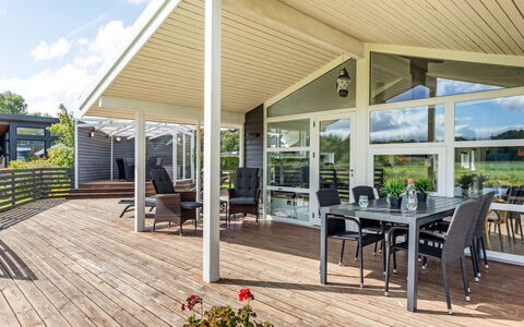 Eisa - 75M from the Sea: Bois, Porche, Plate-Forme, Ombre, Dur, Structure En Plein Air, Planche, Tache De Bois, Conception, Lumber