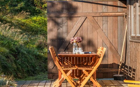 Anneka - 750M from the Sea: Bois, Meubles, Dur, Mobilier De Jardin, Tache De Bois, Planche, Parquet, Plate-Forme, Tableau De Plein Air, Chaise
