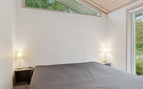 Angelika - 1.3Km from the Sea: Design Intérieur, Chambre, Plafond, Bois, Lit, Sol, Sol, Domicile, Meubles, Pièce