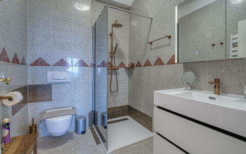 Design Jamar: Sol, Sol, Design Intérieur, Luminaire Plomberie, Tuile, Plafond, Robinet, Composite, Salle De Bains, Plomberie