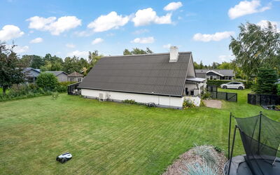 Milutin - 650M from the Sea