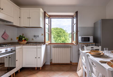 Oliveto Del Cantarello: Design Intérieur, Appareil De Cuisine, Cuisine, Bois, Meubles, Sol, Principaux Appliance, Cabinetry, Comptoir, Pièce