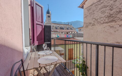 Virginia: Appartement, Porte, Balcon, Peindre, Plante D'Appartement