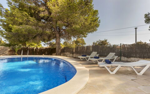 Balaguer: Piscine, Mobilier De Jardin, Ombre, Recours, Hôtel