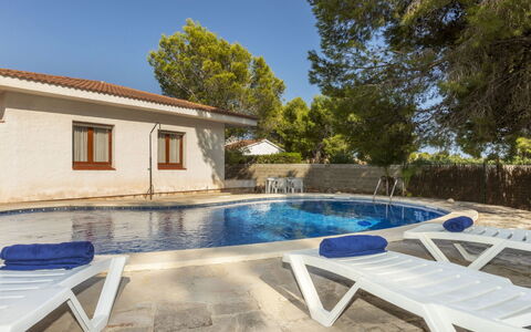 Balaguer: Mobilier De Jardin, Recours, Piscine, Hôtel, Balancelle, Villa, Eco Hôtel, Hôtel Boutique