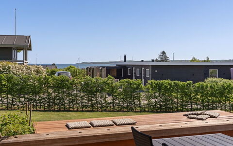 Karitte - 300M from the Sea: Bois, Domicile, Porche, Plate-Forme, Dur, Toit, Tache De Bois, Parquet, Eco Hôtel