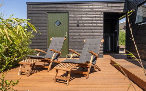 Karitte - 300M from the Sea: Bois, Domicile, Porche, Plate-Forme, Dur, Toit, Tache De Bois, Parquet, Eco Hôtel