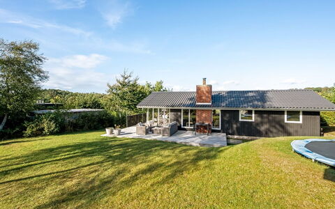Eggertsine - 1.2Km from the Sea: Bois, Domicile, Porche, Plate-Forme, Dur, Toit, Tache De Bois, Parquet, Eco Hôtel