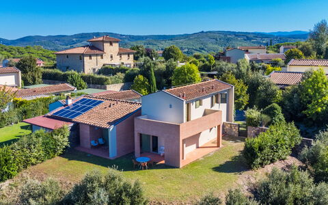 Albachiara: Appartement, Biens, Cour, Pelouse, Aménagement Paysager, Balcon, Villa