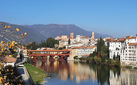 Chalet Fagarè, Pool, Sauna, Prosecco Hills: L'Eau, Ressources En Eau, Plan D'Eau, Bâtiment, Voie Navigable, La Nature, Ville, Cours D'Eau, Canal, Maison