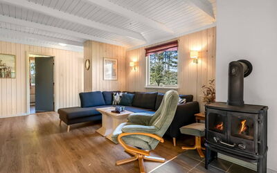 Leani - 150M from the Sea