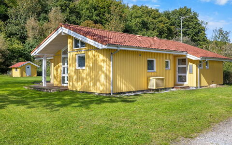 Solja - 85M from the Sea: Herbe, Prairie, Lot Terre, Chalet, Zone Rurale, Prairie, Batiments Jardin, Jardin, Cabanon