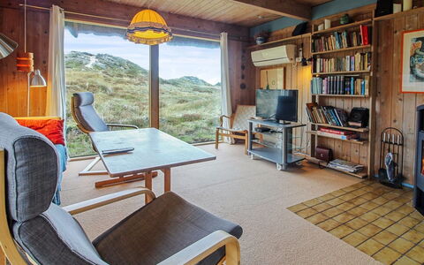 Asel - 1Km from the Sea: Chalet, Arrière-Cour, Cour, Batiments Jardin, Cabanon, Siding, Mobilier De Jardin, Cabane En Rondins, Structure En Plein Air, Cabane