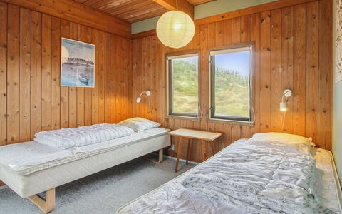 Asel - 1Km from the Sea: Chalet, Arrière-Cour, Cour, Batiments Jardin, Cabanon, Siding, Mobilier De Jardin, Cabane En Rondins, Structure En Plein Air, Cabane