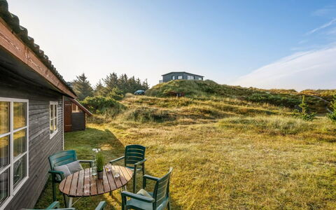 Acucena - 500M from the Sea: Chalet, Arrière-Cour, Cour, Batiments Jardin, Cabanon, Siding, Mobilier De Jardin, Cabane En Rondins, Structure En Plein Air, Cabane