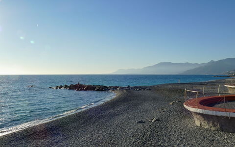 Marina: Bleu, L'Eau, Plan D'Eau, Côte, Ressources En Eau, Horizon, Plage, Cotiers Et Relief Océaniques, Rive, Mer