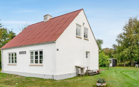 Kätlin - 900M from the Sea