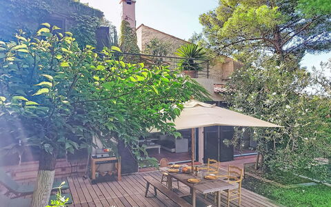 Villa 50: Arbuste, Jardin, Arrière-Cour, Ombre, Cour, Aménagement Paysager, Chaise, Mobilier De Jardin, Hacienda, Eco Hôtel