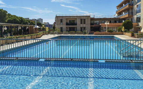 Neptuno: Piscine, Zone Résidentielle, Recours, Design Urbain, Appartement, Établissements Humains, Condominium, Biens, Hôtel, Banlieue