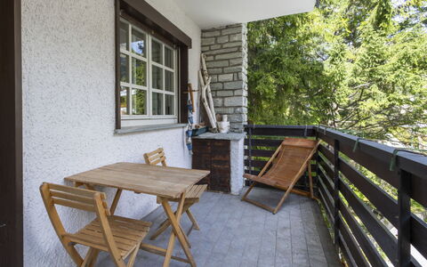 Larici: Chaise, Mobilier De Jardin, Cour, Balcon, Mélèze, Villa, Famille Pine, Eco Hôtel
