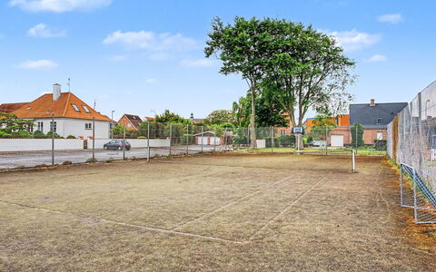 Asfrid - 80M from the Sea: Chalet, Arrière-Cour, Cour, Batiments Jardin, Cabanon, Siding, Mobilier De Jardin, Cabane En Rondins, Structure En Plein Air, Cabane